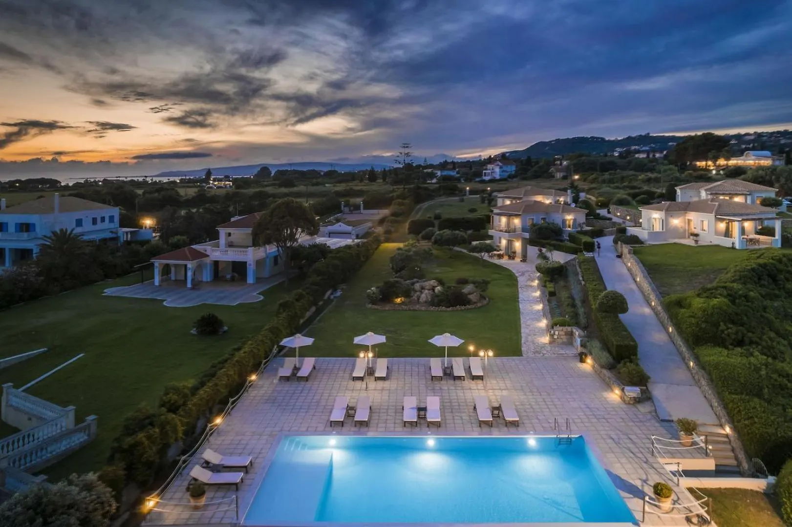 The Seasons Villa Svoronata 0*,