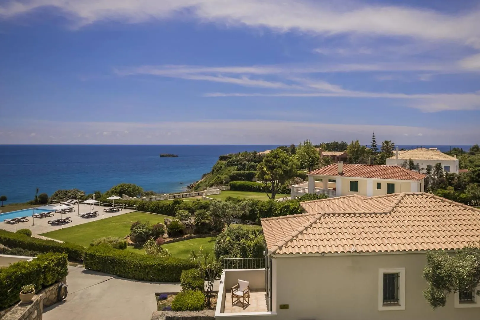 The Seasons Villa Svoronata Greece